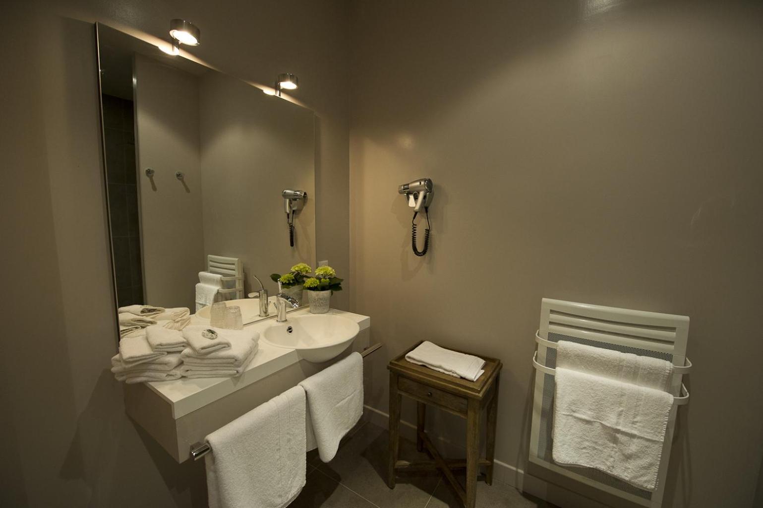Gouy-Saint-André Hotel Et Restaurant Le Clos De La Prairie מראה חיצוני תמונה